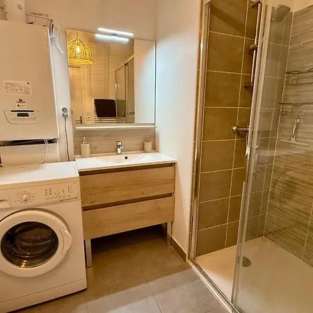 Ferienwohnung T3 Avec Balcon Et Parking Prive Villefranche-sur-Saône Exterior foto