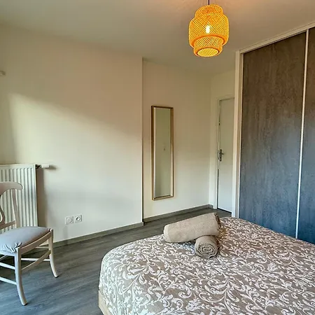 Ferienwohnung T3 Avec Balcon Et Parking Prive Villefranche-sur-Saône Exterior foto